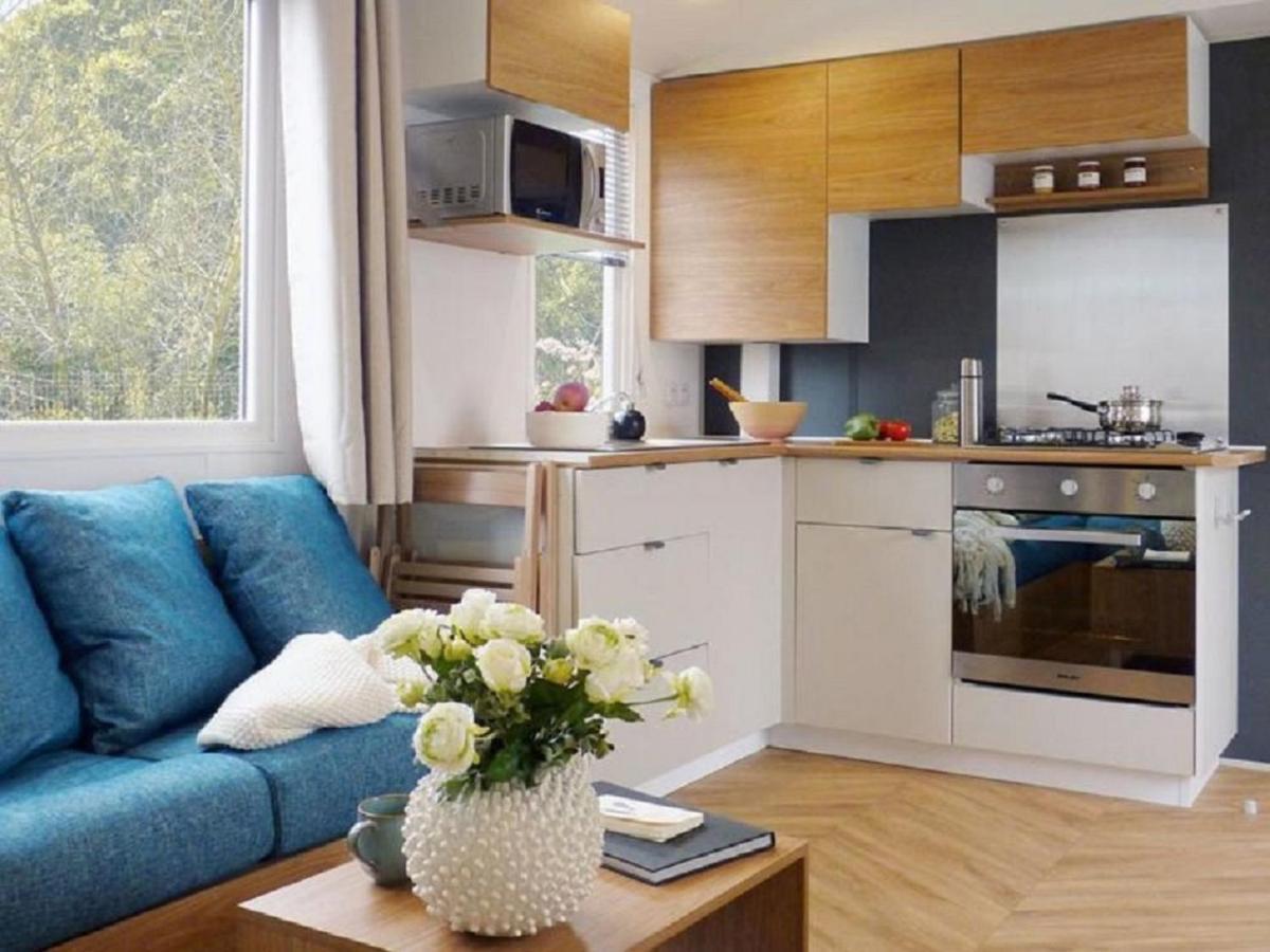 Chalet Op Camping Lauwersoog Met 3 Slaapkamers En Vaatwasser - Joycasa Luaran gambar